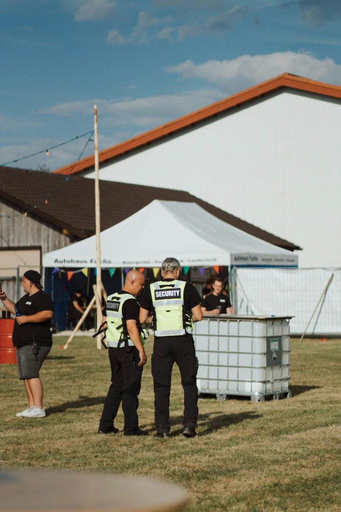 Sicherheitsmitarbeiter auf Veranstaltung